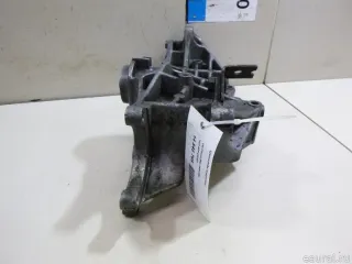 058145523D Кронштейн генератора Audi A6 C5 (S6,RS6) Арт E14845785, вид 4