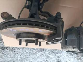 AP3118045AF Кулак поворотный передний правый Ford B-Max Арт AL17301643375, вид 2