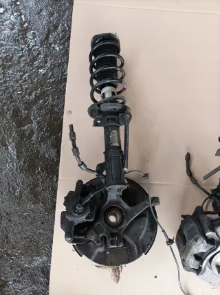 AP3118045AF Кулак поворотный передний правый Ford B-Max Арт AL17301643375, вид 3