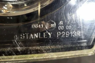 P2913R Фонарь задний правый Mazda 121 3 Арт e13082207, вид 3