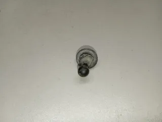 2K0827439 Клипсы, заклёпки, пистоны Audi A6 C6 (S6,RS6) Арт E23831181, вид 3