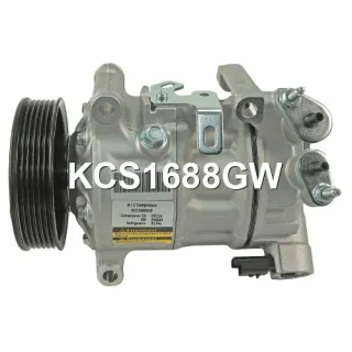 241932,2483003260,4371500090,4471504720,4471505900,4471507360,4472502020,4472807360,DCP21016,3643109,95526504,KCS1688GW,KCS1688YU,KCV1521BZ,KCV1521GW,KCV1521SI,KCV1521YU,3643109,1609552980,1612091180,1612237580,1614326680,1617294480,1633566080,9609274280,9675655880,9675659880,9675660380,9676659880,9807722580,9807722980,9807723080,9808729680,9808730580,9809274280,9809274880,9810347280,9812314480,9812682180,9815198580,9823097480,9827528980,9827529180,9827552180,9827552280,9827582280,9827850380,9827874280,9827874380,9834291080,SNE128859 Компрессор кондиционера Peugeot 3008 2 1.2л Арт А2223145387-88, вид 7