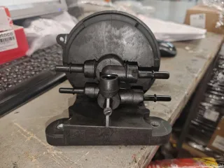 2211613 Корпус топливного фильтра Ford Transit 4 Арт E31672448, вид 9