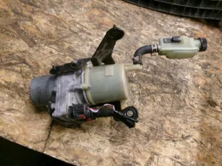 MAZDA3BL78 Насос гидроусилителя руля Mazda 3 BL Арт e13288432, вид 1