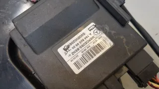 A1648204926 Моторчик (насос) подъема крышки багажника (3-5 двери) Mercedes GL X164 Арт 20280637, вид 2