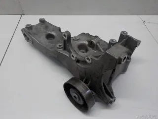 06D903143D Кронштейн генератора Audi A6 C5 (S6,RS6) Арт E40988546, вид 1