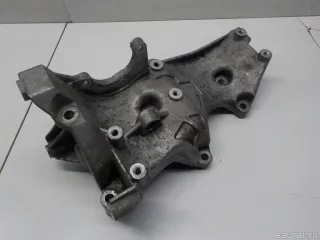 06D903143D Кронштейн генератора Audi A6 C5 (S6,RS6) Арт E40988546, вид 2