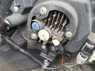 G46L-51694, G46L51694, G46L-50C21, G46L50C21 Фара противотуманная левая Mazda 3 BL Арт e13387022, вид 3