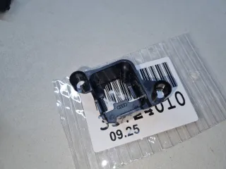 232631045 Кронштейн камеры кругового обзора Audi Q5 1 Арт Z354901, вид 1