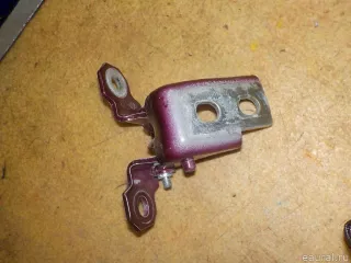 804010018R Петля двери Renault Clio 4 Арт E50356764