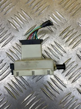 56045043AG Датчик педали тормоза (лягушка) Chrysler Grand Voyager 5 Арт 223688, вид 2