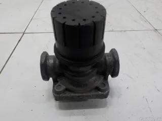 1422152 Клапан аварийного растормаживания Scania G-series Арт E8292575, вид 4