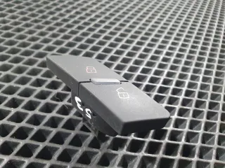 4F2962108 Кнопка центрального замка Audi A6 C6 (S6,RS6) Арт 53, вид 3