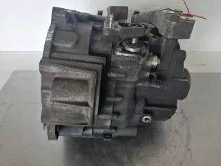 JLU КПП механическая (МКПП) 6-ступенчатая Volkswagen Passat B6 2.0л Арт GRT61142, вид 3