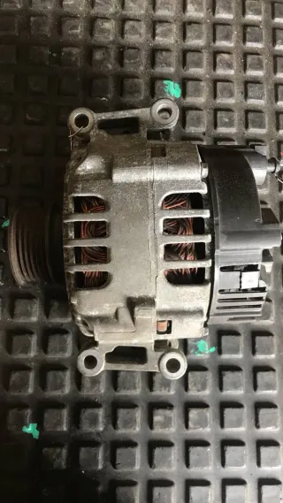 06D 903 016A,06B 903 019E,06B 903 016AA,06J 903 023C,SG14B022,SG14B010 Генератор Audi A4 B7 Арт GRT24352, вид 1