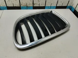 51112993307 BMW Решетка радиатора левая BMW X1 E84 Арт E90427343, вид 2