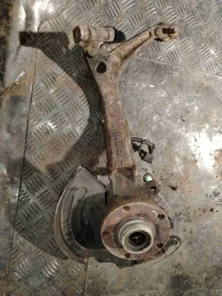 8D0407257 Ступица передняя левая   Audi A4 B5 Арт A4B5303, вид 2