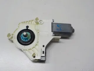 LR015451 Land Rover Моторчик стеклоподъемника Land Rover Discovery 4 Арт E51080643, вид 6