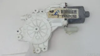 5179962AA Chrysler Моторчик стеклоподъемника Dodge Caliber Арт E70325160, вид 2