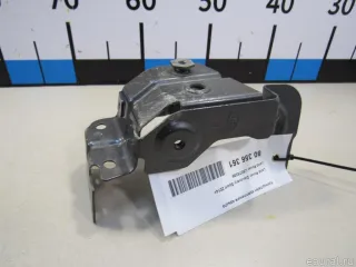 LR075399 Land Rover Кронштейн крепления крыла Land Rover Discovery 5 Арт E80707675, вид 2