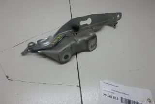 31385810 Volvo Петля капота левая Volvo V70 3 Арт E70540833, вид 1