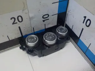 72311FG031 Subaru Блок управления климатической установкой Subaru Impreza 5 Арт E51915723, вид 2