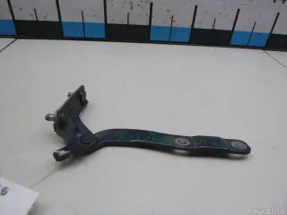 68210SJD003ZZ Honda Петля двери багажника Honda FR-V Арт E48440827, вид 1