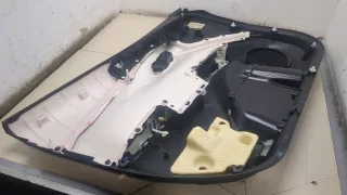  Обшивка двери передней правой (дверная карта) Toyota Prius 4 Арт 20261955, вид 5