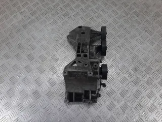 A6402021040 Кронштейн генератора Mercedes B W245 Арт AG1101389, вид 2