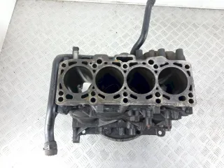 067761 Блок цилиндров Volkswagen Passat B6 Арт AG1096569, вид 1