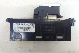 93580B2010CA Hyundai-Kia Кнопка стеклоподъемника Kia Soul 2 restailing Арт E95609700, вид 3