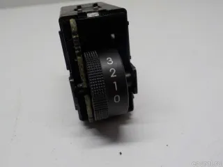 933102K900WK Hyundai-Kia Кнопка корректора фар Kia Soul 1 Арт E40776525