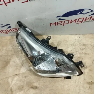 81130-0F110 Фара правая TOYOTA VERSO 2012 Toyota Verso Арт AV58700, вид 2