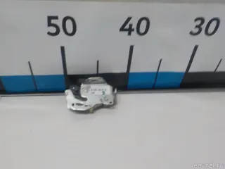6397400535 Mercedes Benz Замок двери распашной Mercedes Vito W639 Арт E52397599, вид 7
