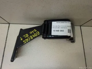 6397401937 Mercedes Benz Петля двери багажника верхняя Mercedes Vito W639 Арт E6948065, вид 1