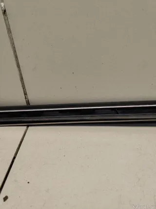 A20469074629040 Mercedes Benz Молдинг лобового стекла Mercedes C W204 Арт E95739880, вид 9