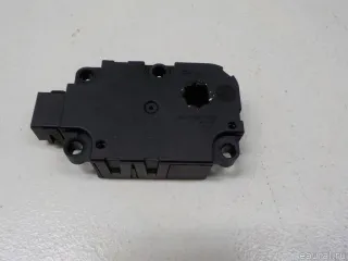 2469064400 Mercedes Benz Моторчик заслонки печки Mercedes A W176 Арт E51286718, вид 3