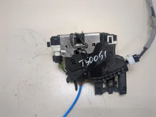 A1667200635 Замок двери передней правой Mercedes A W176 Арт 20290764, вид 4