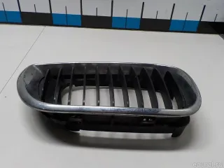 51137042962 BMW Решетка радиатора правая BMW 3 E46 Арт E52451370, вид 5