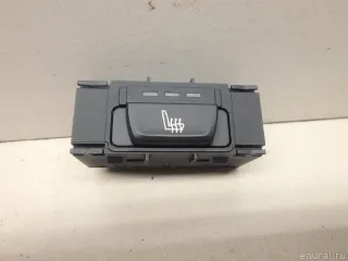 61319364672 BMW Кнопка обогрева сидений BMW 5 G30/G31 Арт E95759090, вид 2