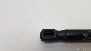 51237347403 BMW Амортизатор капота BMW 5 G30/G31 Арт E70784429, вид 3