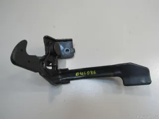 81140B2000 Hyundai-Kia Крючок капота Kia Soul 2 restailing Арт E81056351, вид 3