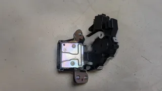 G33M62310B Замок крышки багажника Mazda 3 BM Арт 20096251, вид 3