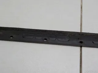 1646905062 Mercedes Benz Уплотнитель двери Mercedes ML W164 Арт E84726584, вид 8