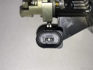 1T0827573C VAG Вставка замка багажника Volkswagen Jetta 5 Арт E22351064, вид 6