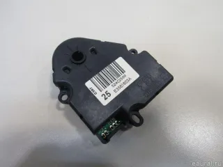 89018375 GM Моторчик заслонки печки Cadillac Escalade 2 Арт E81072877, вид 3