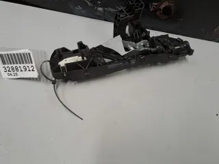 A0997602100 Кронштейн ручки двери левый Mercedes C W205 Арт Z350419, вид 4
