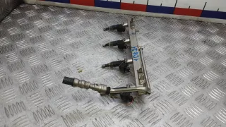7530420 Топливная рампа бензиновая BMW 1 E81/E82/E87/E88 Арт 1DE21TJ01, вид 4