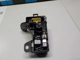 8274105040 Toyota Блок реле Toyota Avensis 2 Арт E52006655, вид 3