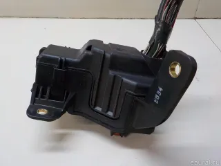 8274105040 Toyota Блок реле Toyota Avensis 2 Арт E84033824, вид 2